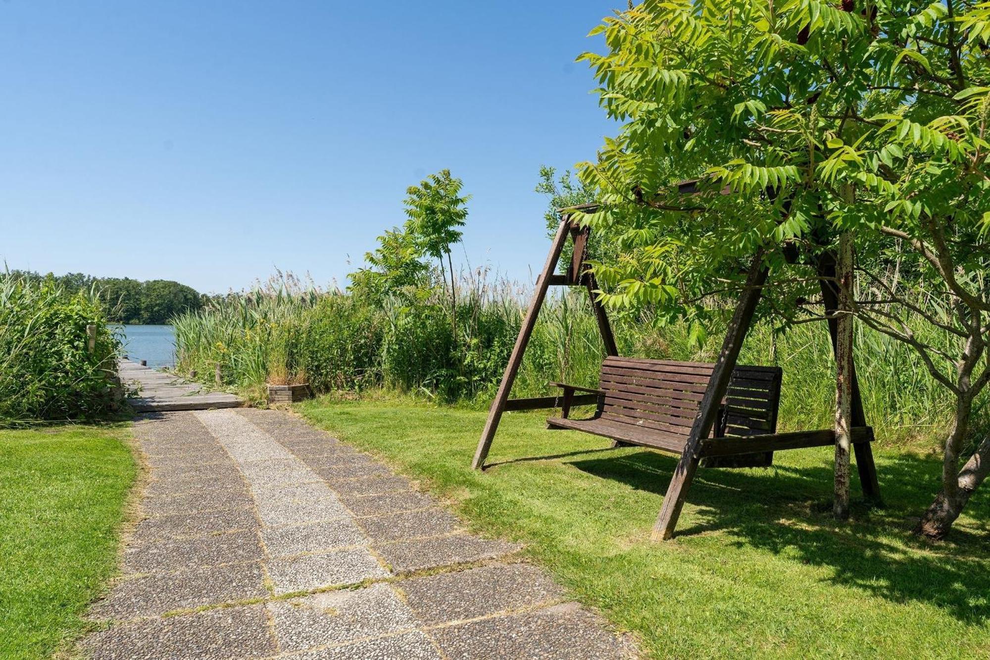 Haus Schwanensee Ploeni 12 보사우 외부 사진